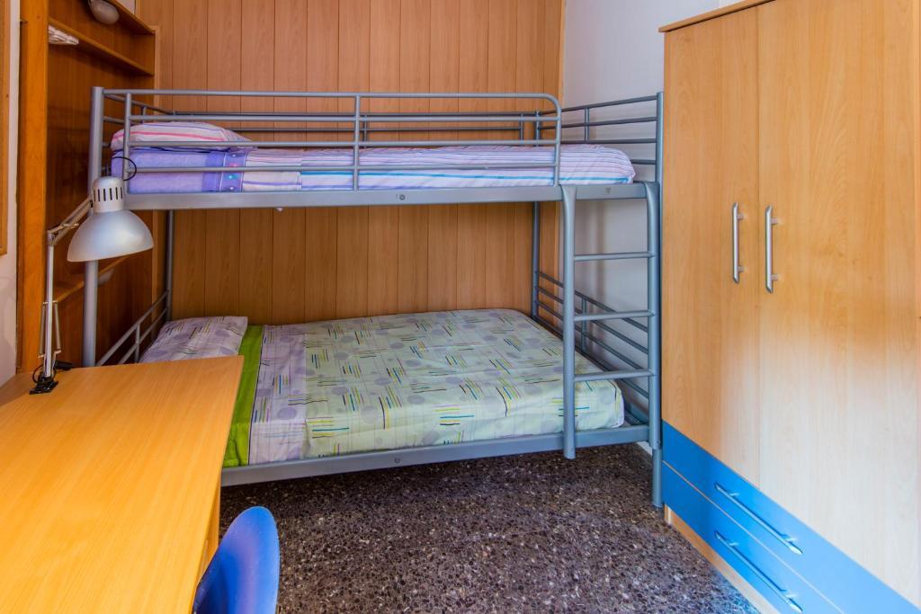 Хостел Residencia Sants Барселона Номер фото