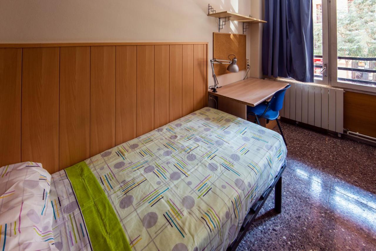 Хостел Residencia Sants Барселона Номер фото