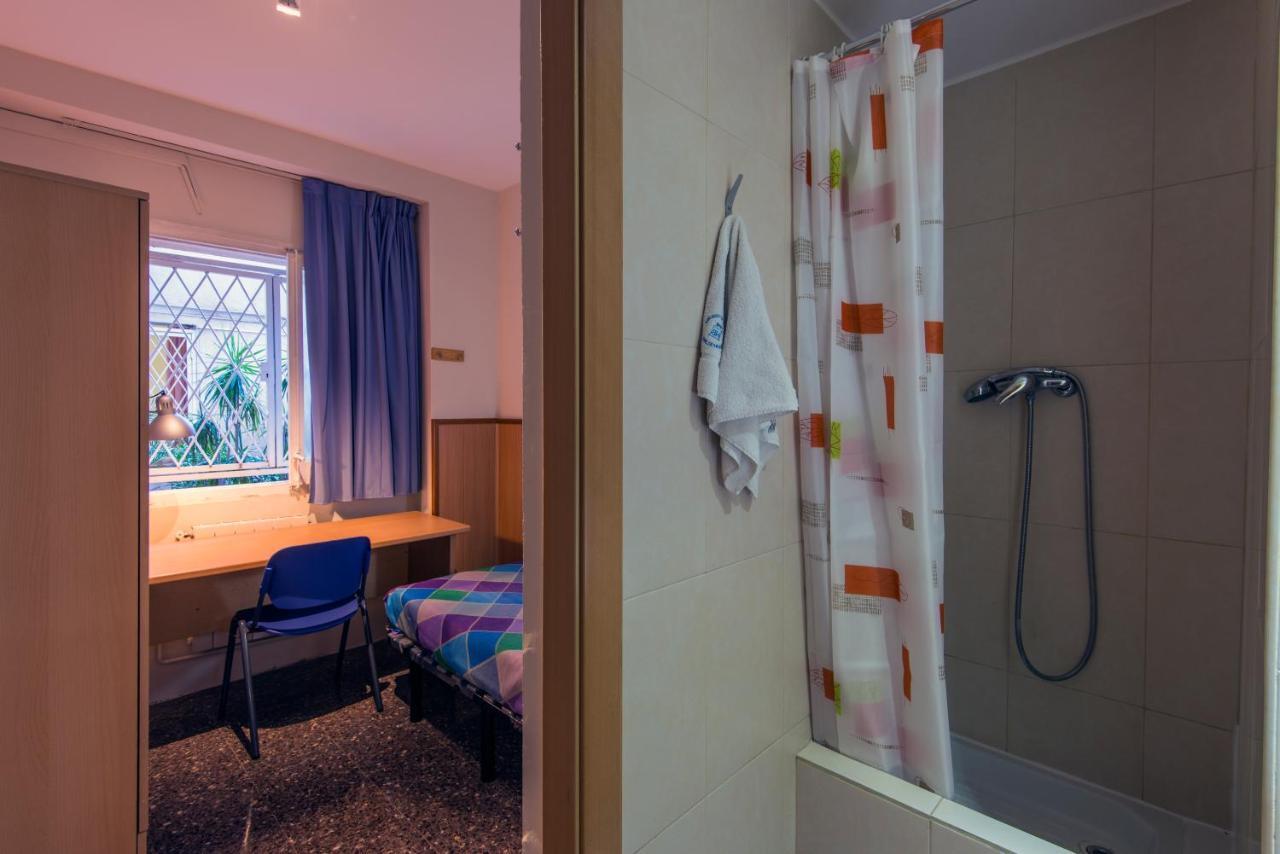 Хостел Residencia Sants Барселона Номер фото